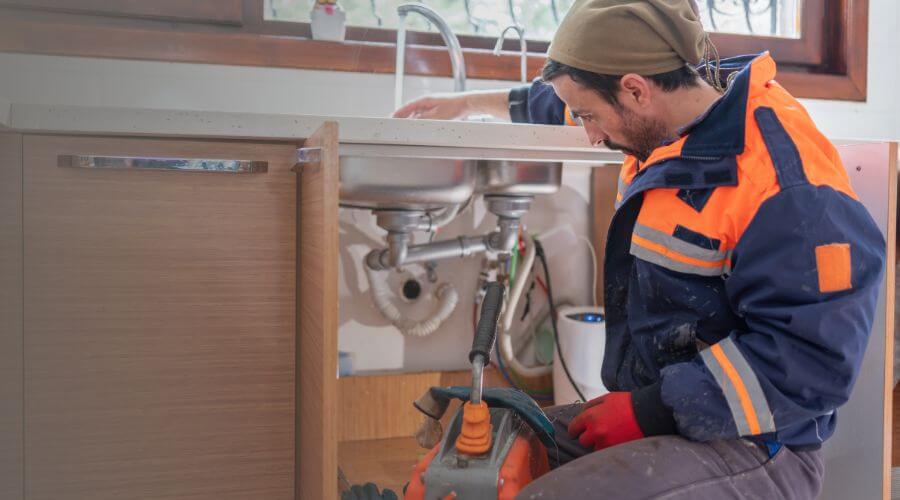 Professional expert plumbing services in Springport, MI